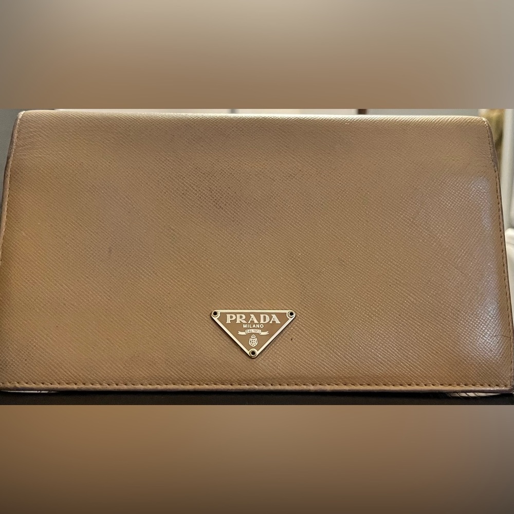 Authentic Prada Long Saffiano Leather Bi-Fold Wallet with Dust Bag